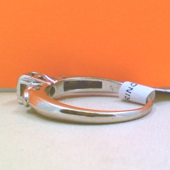 💛14K Vintage Diamond Heart Ring💛 - Picture 4 of 8